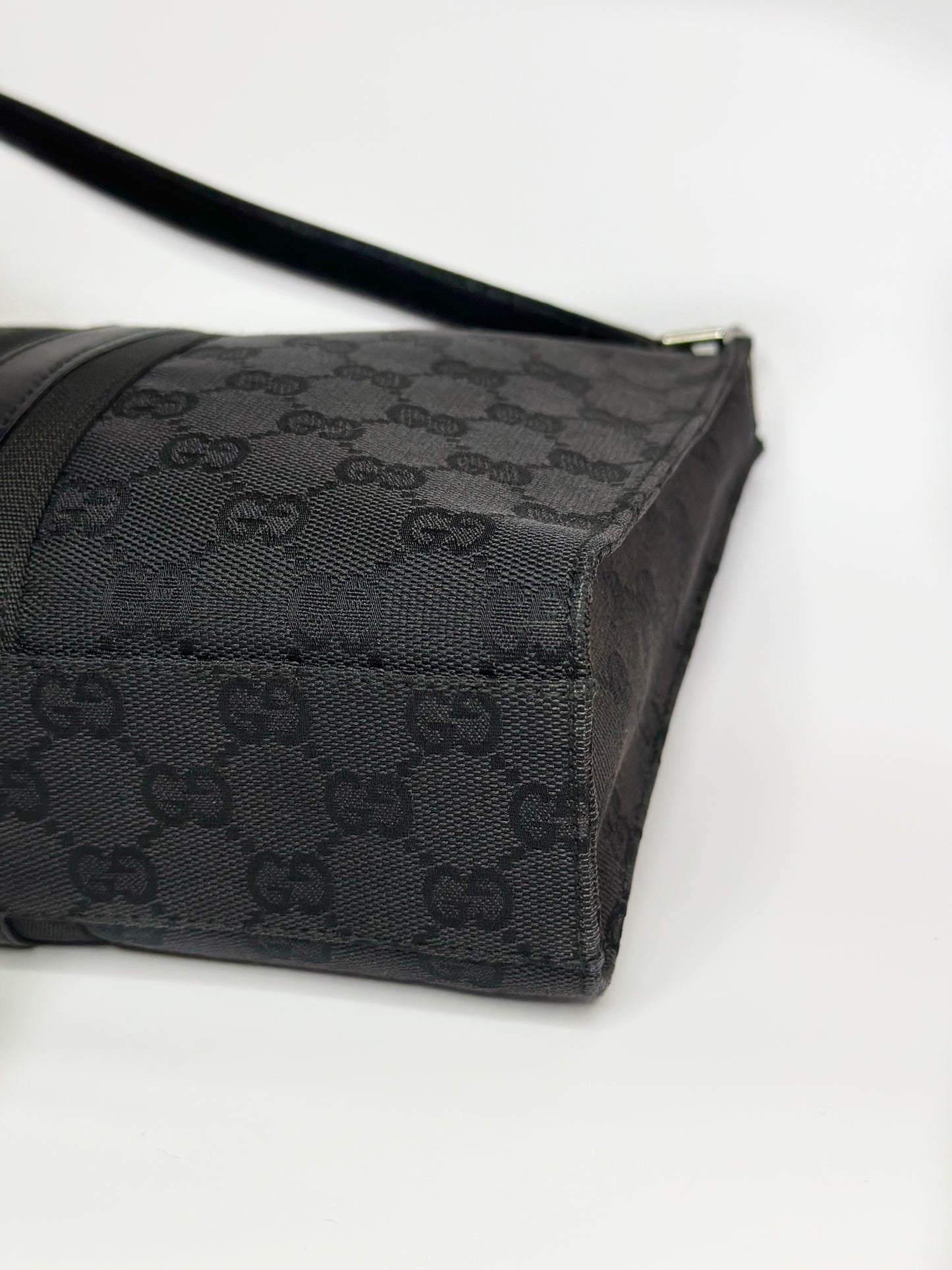 Gucci Jackie