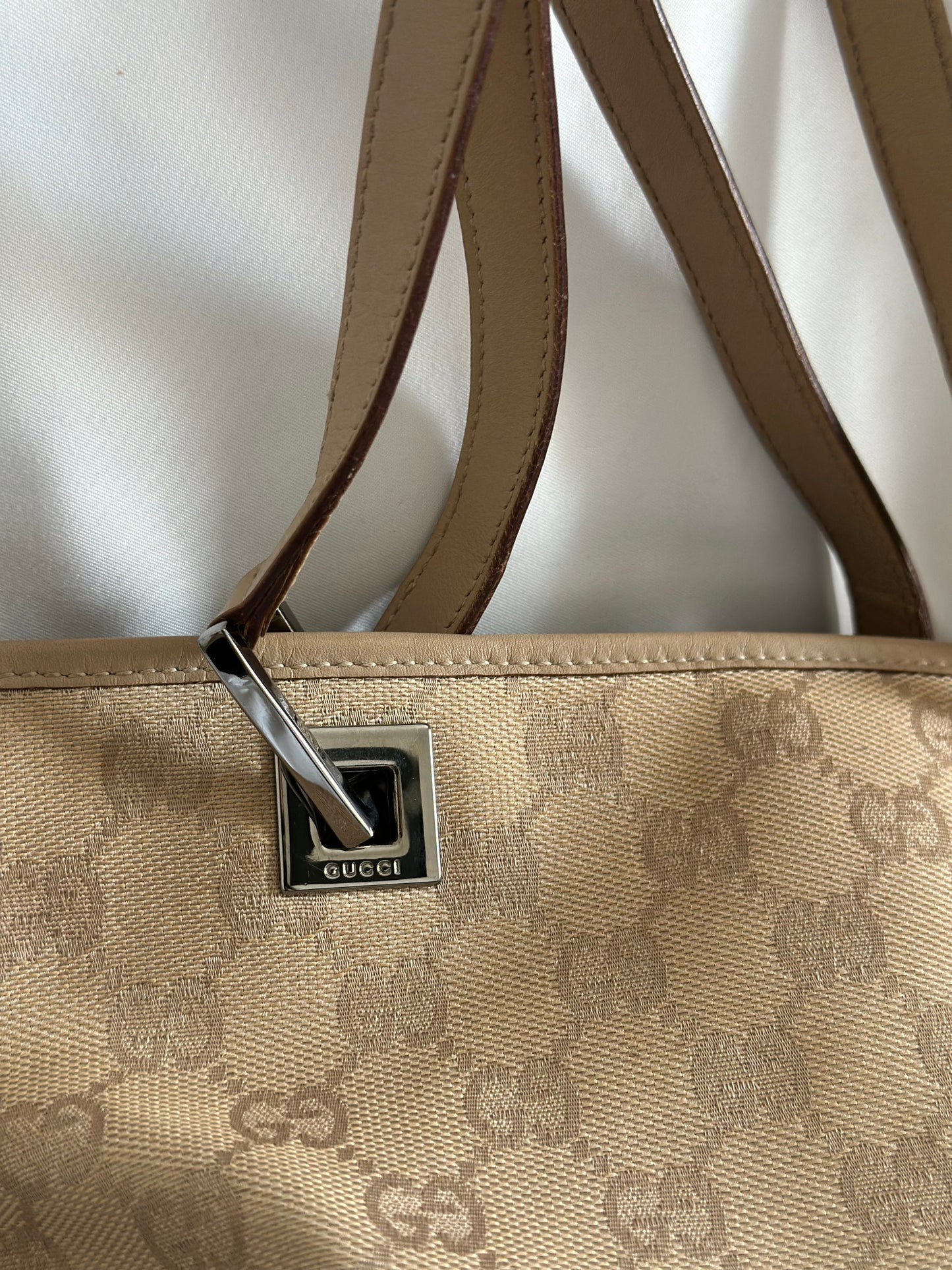 Gucci Eclipse