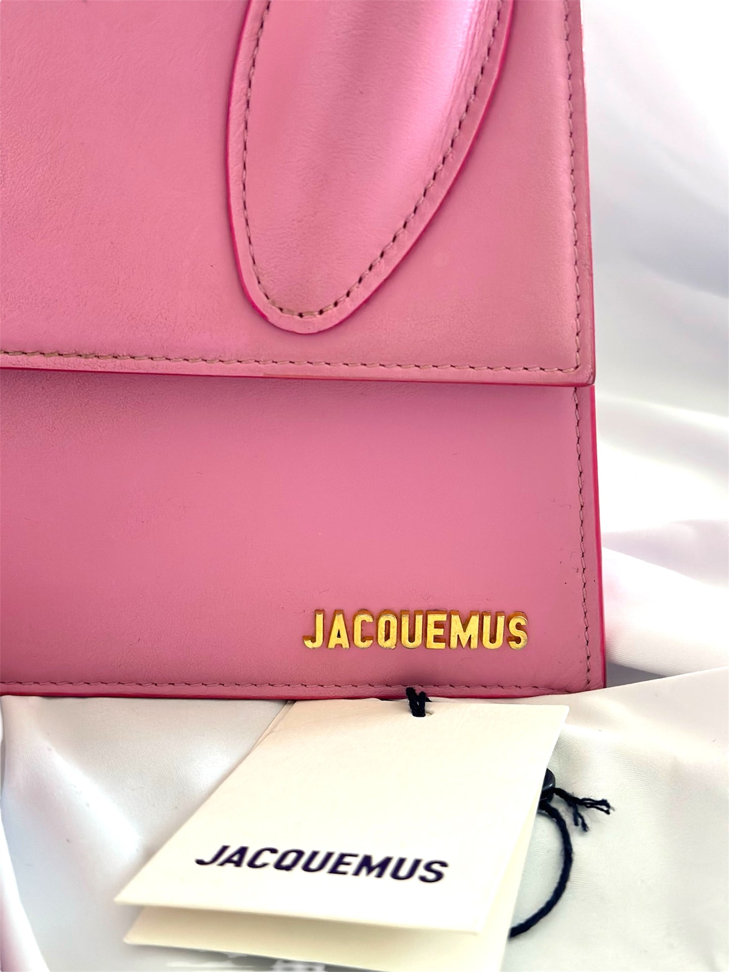 Jacquemus Le Grand Chiquito