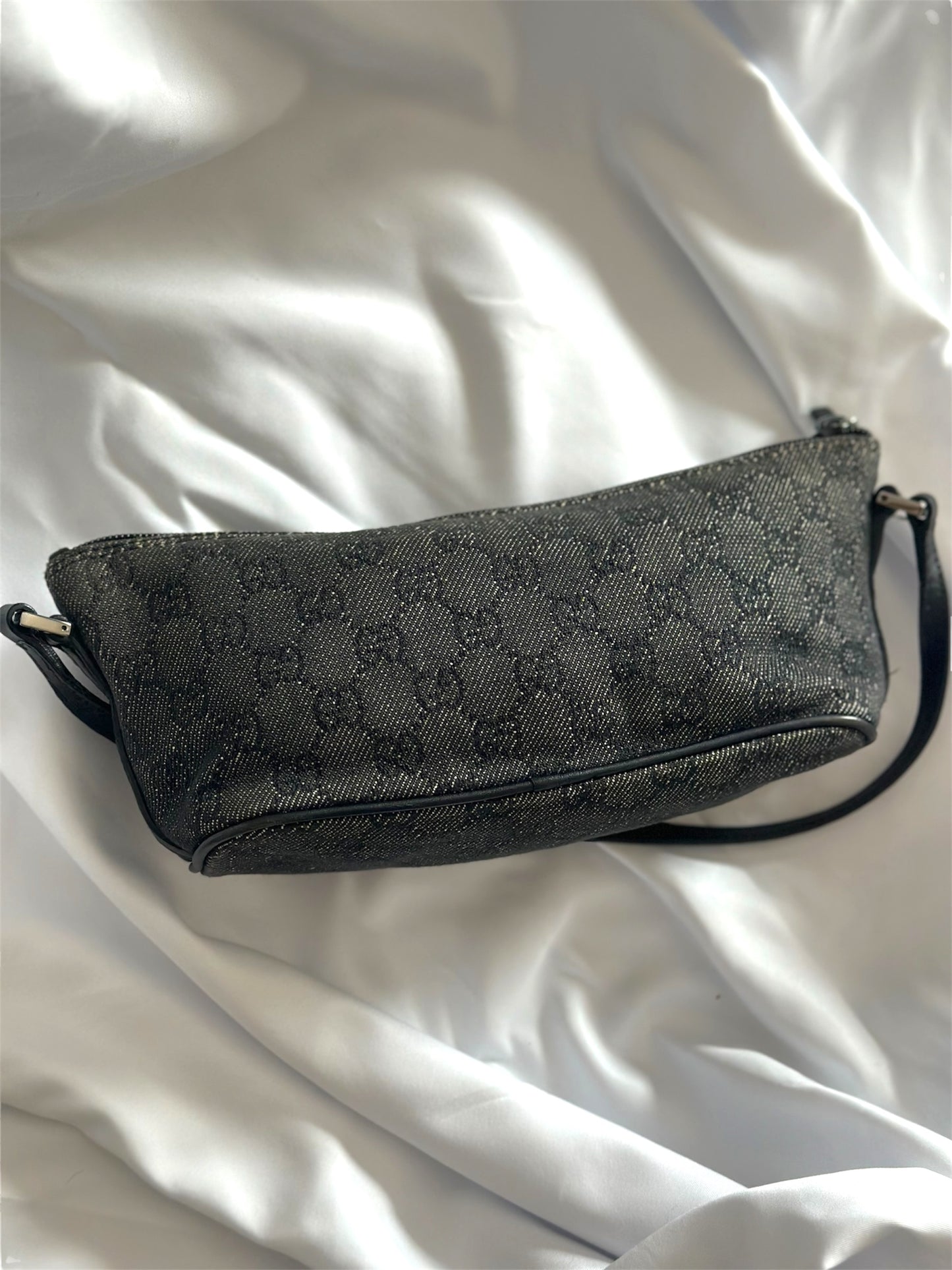 Gucci Baguette Boat