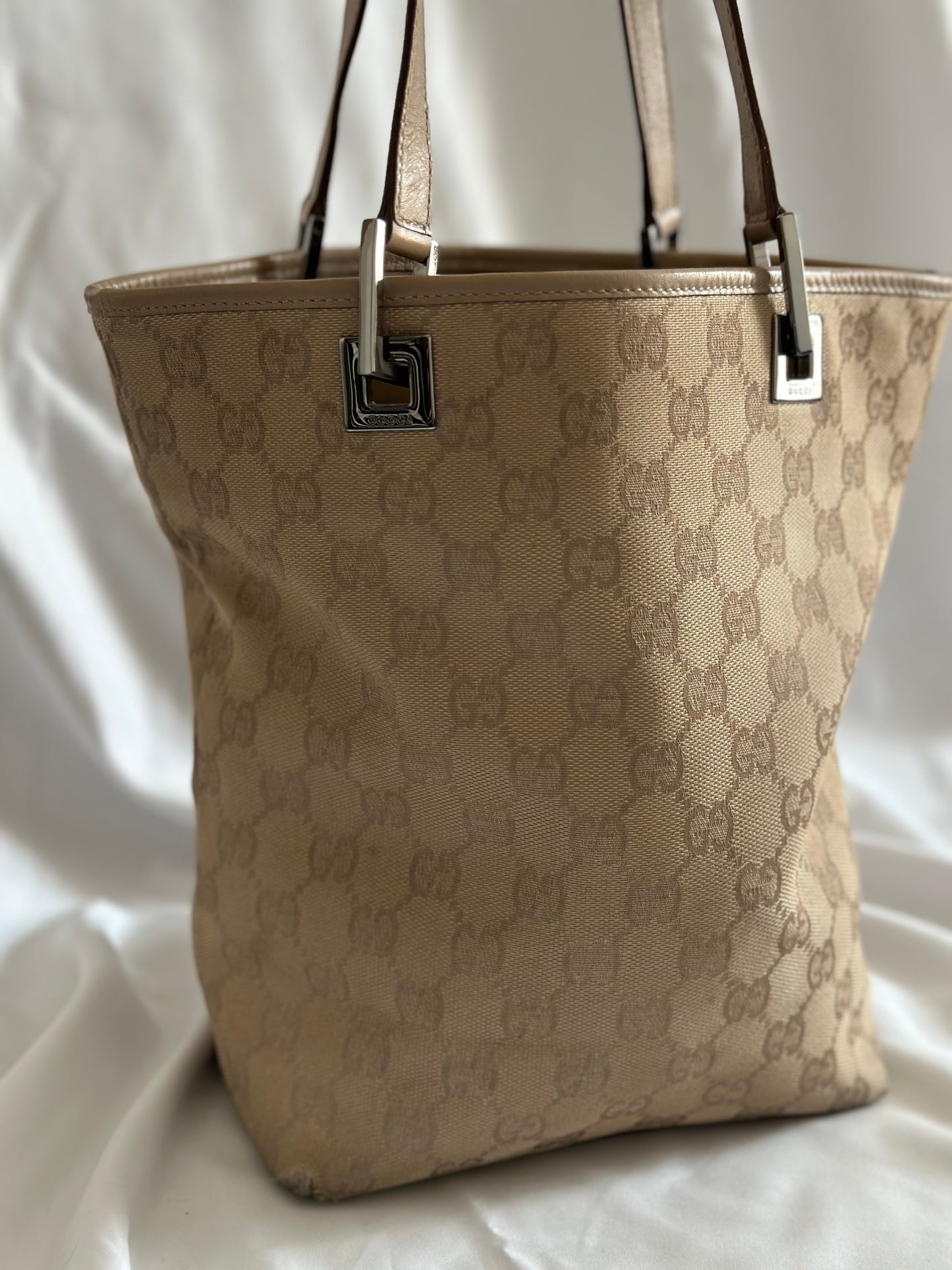 Gucci Eclipse