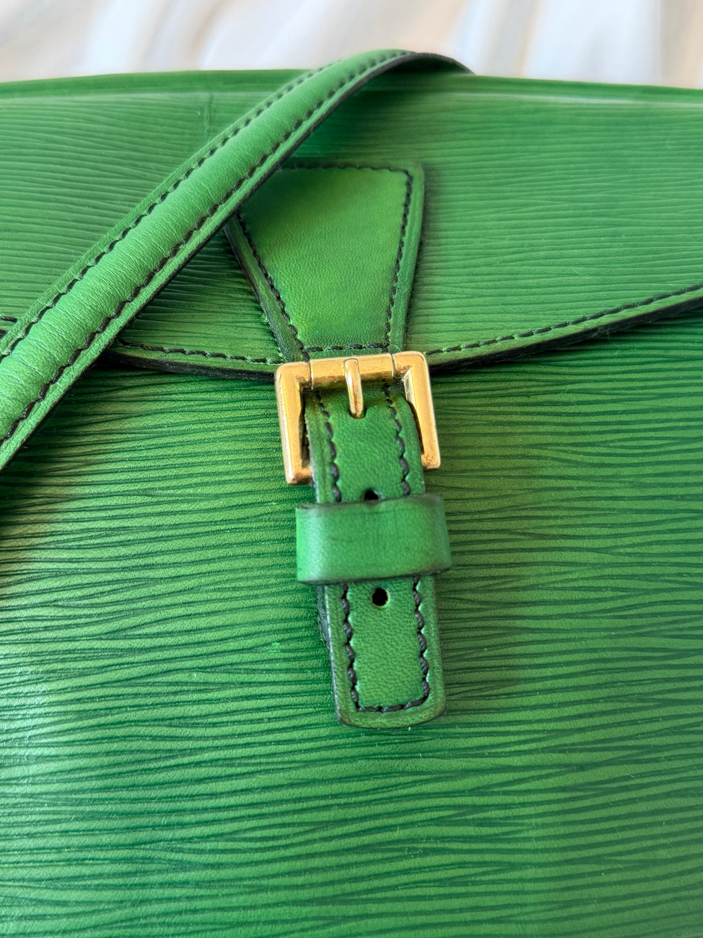 Louis Vuitton Jeune Fille